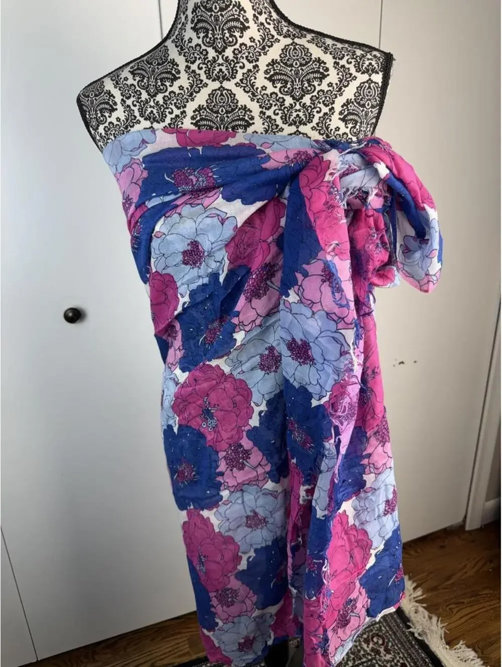 Women's Multi and Blue Scarf-wrap